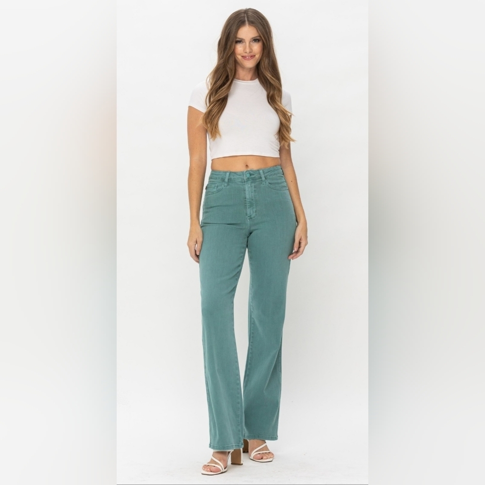 Women’s High-Rise Straight-Leg Jeans in Teal